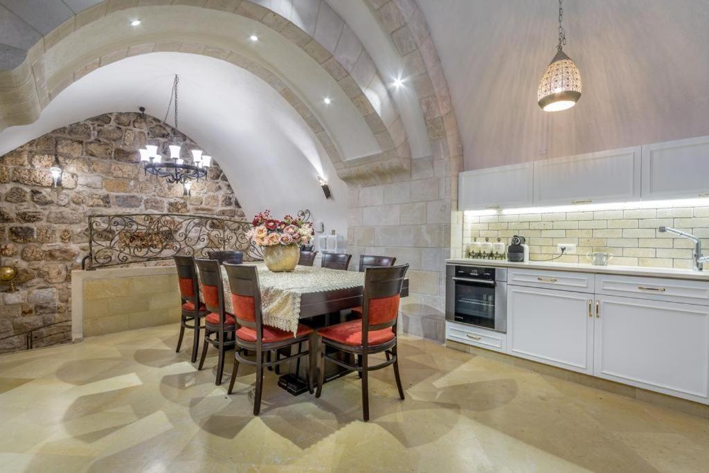 Western Wall Luxury House - Avraham Kudüs Dış mekan fotoğraf