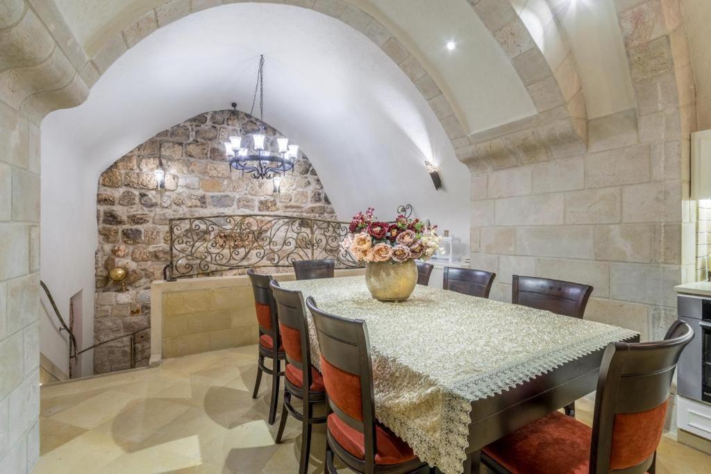 Western Wall Luxury House - Avraham Kudüs Dış mekan fotoğraf